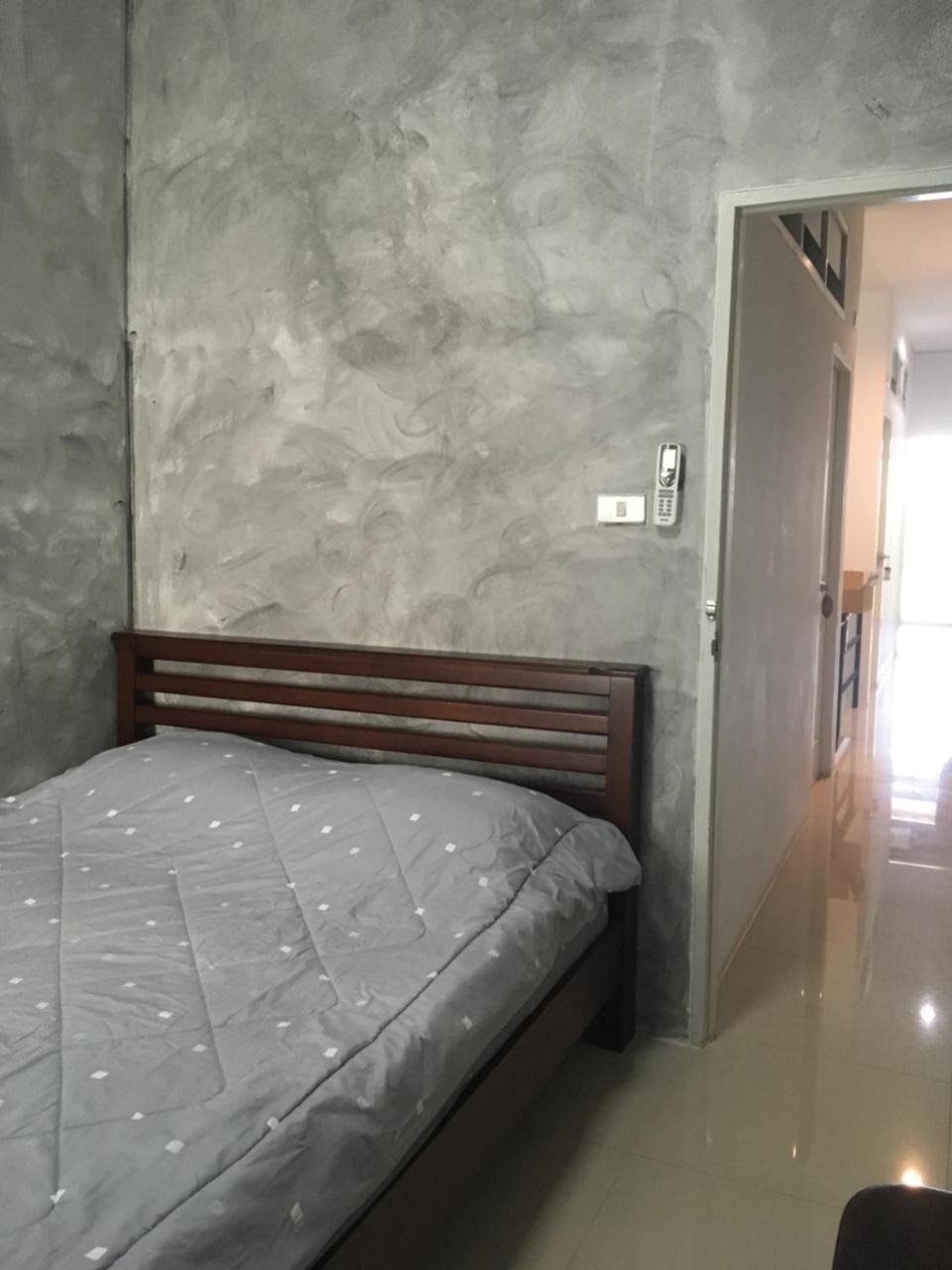 You In House Urt Surathani Airport Сураттхани Экстерьер фото